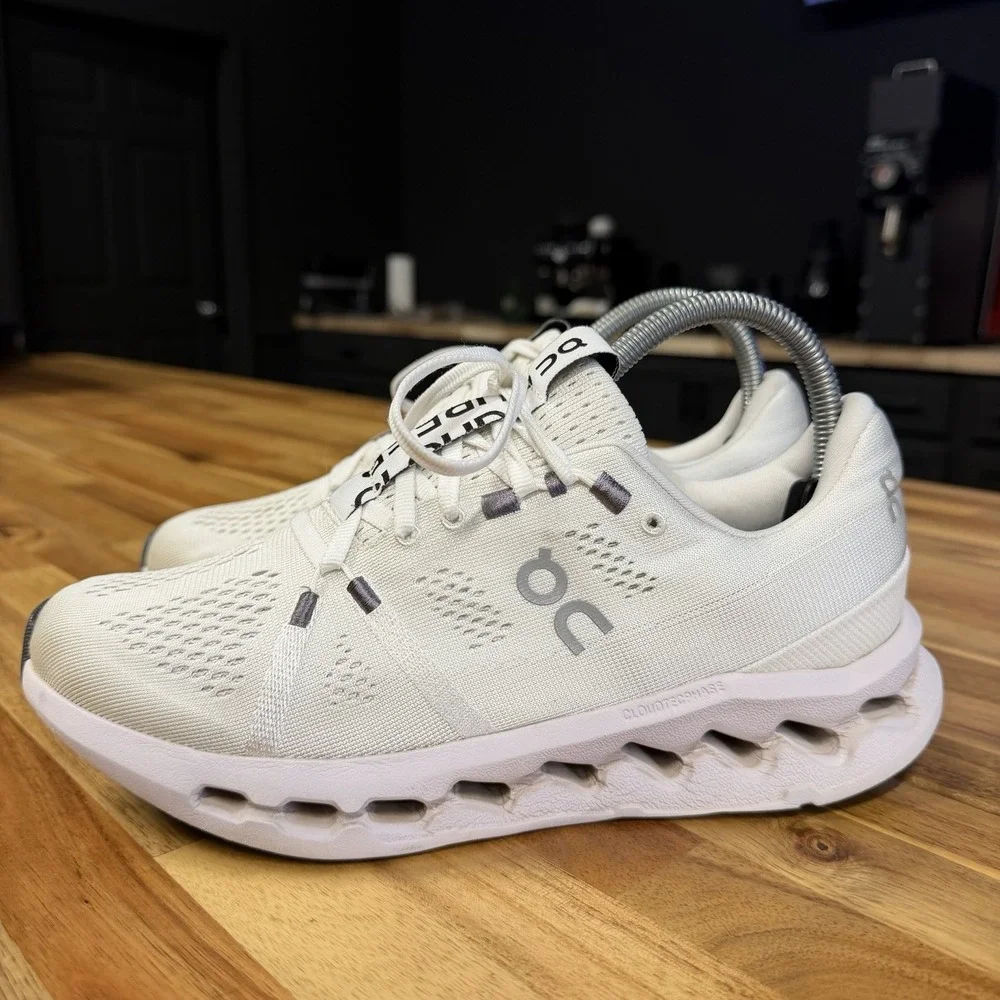 On Cloudsurfer Womens Size 8 White Frost Athletic Running Walking Shoes Sneakers